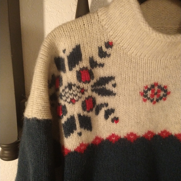 Vintage Eddie Bauer Medium mock neck sweater - Picture 2 of 5